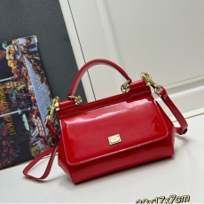 D&G Handle Bags